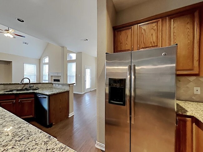Building Photo - 1116 Ginger Trail