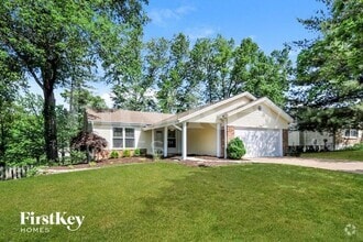 Building Photo - 134 Holly Green Dr