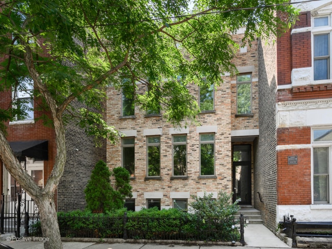 Photo - 840 N Wolcott Ave Apartment