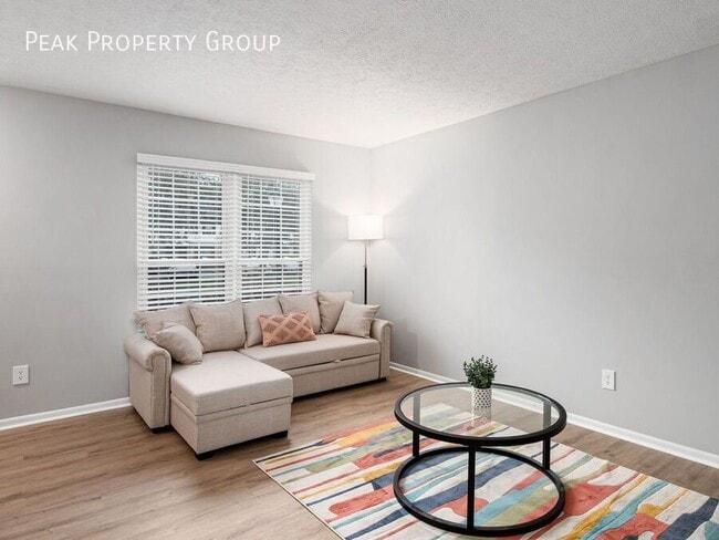 Building Photo - 134 Blakeford Dr