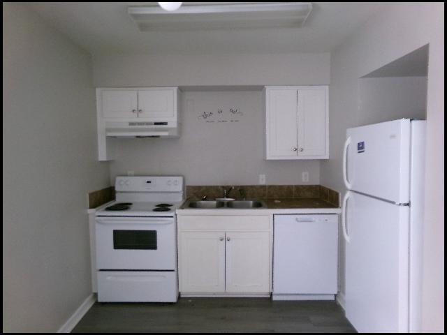 Foto del edificio - 101 Ellis Dr