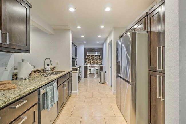 Foto del edificio - 411 Ramble Ln