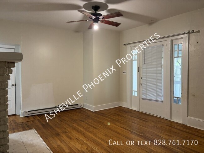 Foto del edificio - 295 E Chestnut St