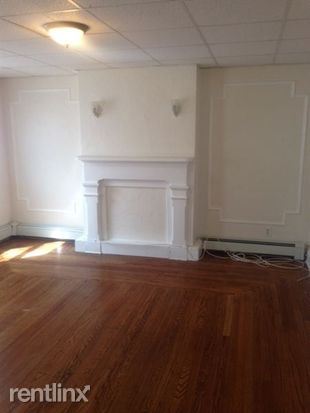 Primary Photo - 89 Carlisle St