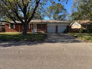 Building Photo - 116 S Bermuda St