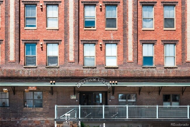 Photo - Blake Apartment