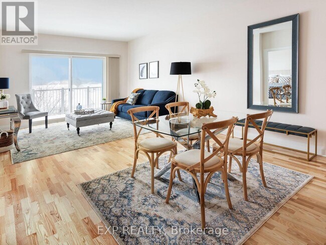 Photo du bâtiment - 411 Barnet Blvd