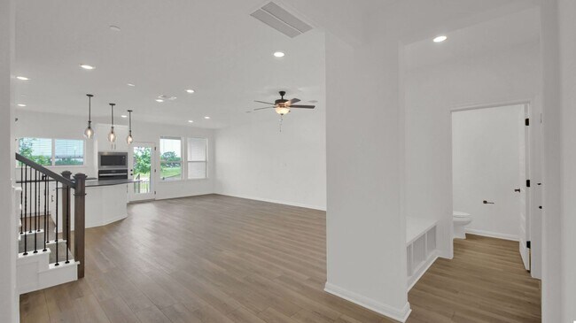 Building Photo - 2725 Woodall Dr