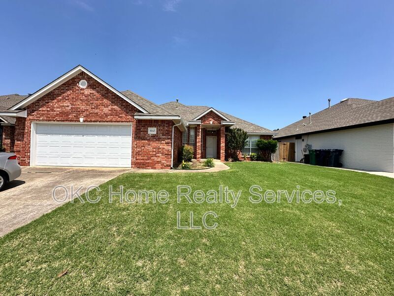 Foto principal - 1045 SW 128th St