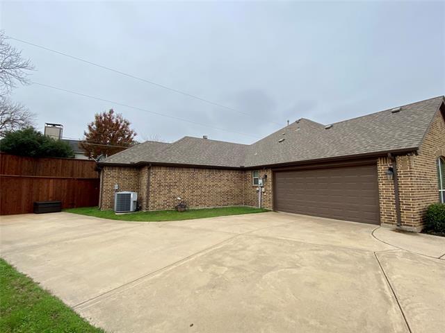 Building Photo - 4200 Fab Four Ln