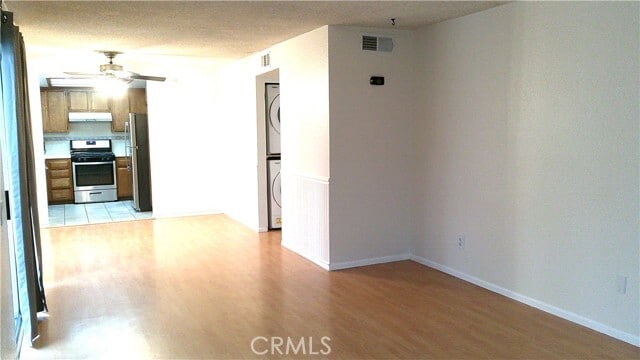 Building Photo - 527 S Walnut St