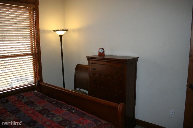 Building Photo - 6204 Monterra Ave