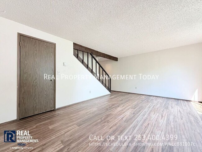 Foto del edificio - 1811 54th St Ct E