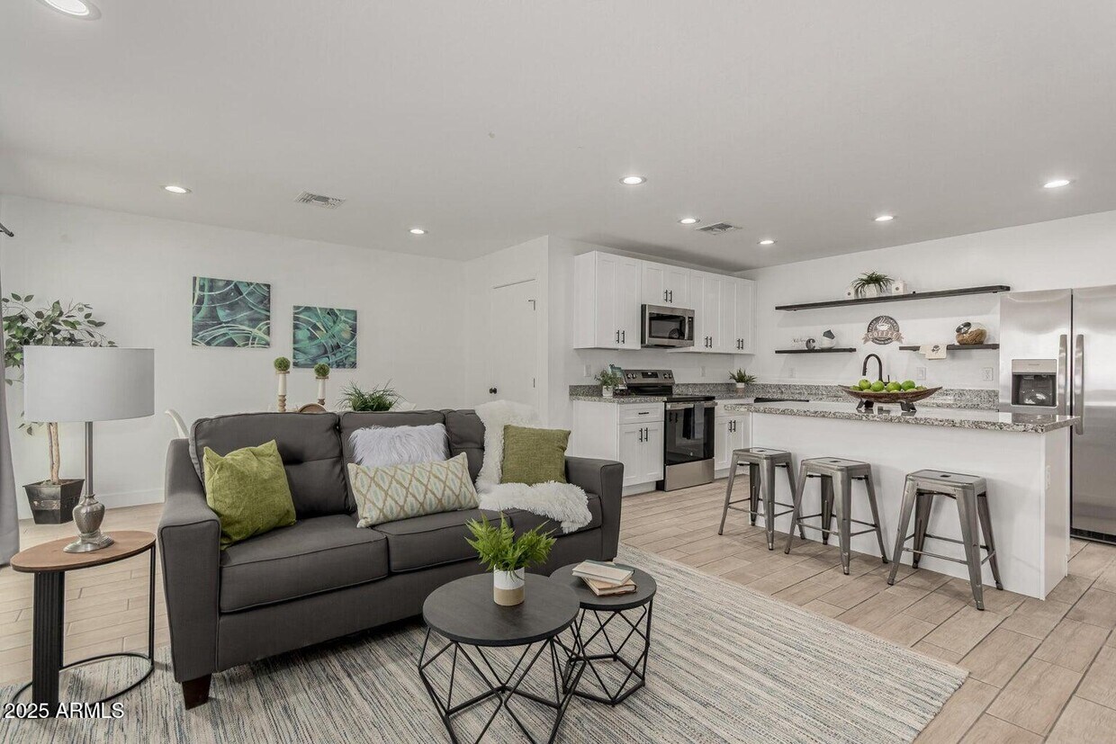 Foto principal - 5235 N 23rd Ave