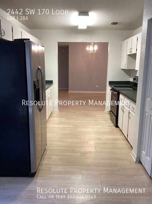 Foto del edificio - 4 Bedroom, 2 Bathroom