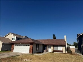 Building Photo - 974 N Darfield Ave
