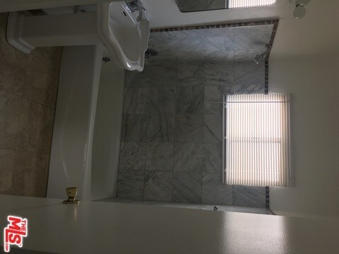 Foto principal - 815 Glenway Dr