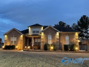 Building Photo - 123 Huston Ct