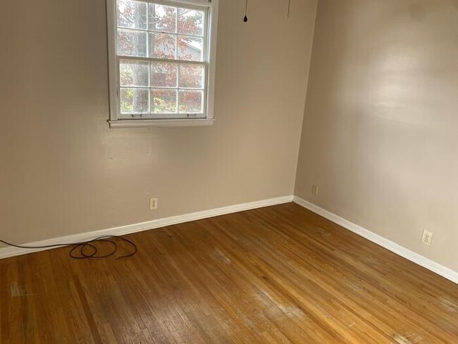 Building Photo - 6223 Belgrade Dr NW