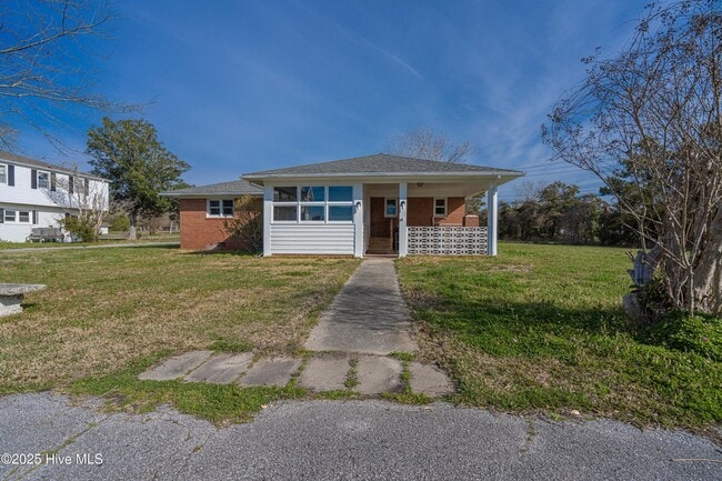Building Photo - 107 Cribbs Ln