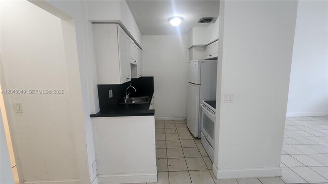 Foto del edificio - 280 SW 11th Ave