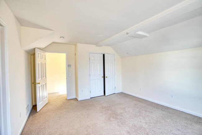 Foto del edificio - Beautiful One-Bedroom close to Downtown Norwalk