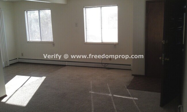 Foto del edificio - 2927 Walnut Ave