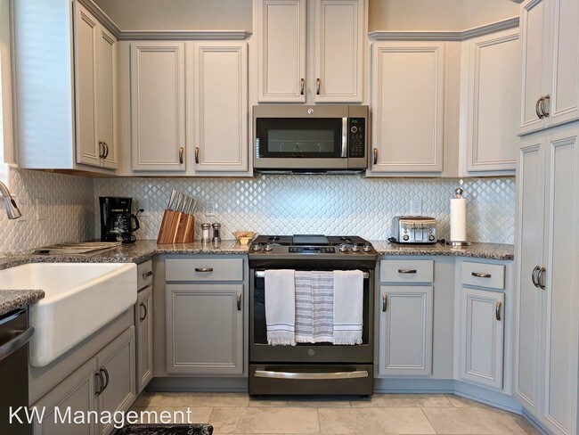 Foto del edificio - 3 br, 2 bath House - 5057 NW 35th Place
