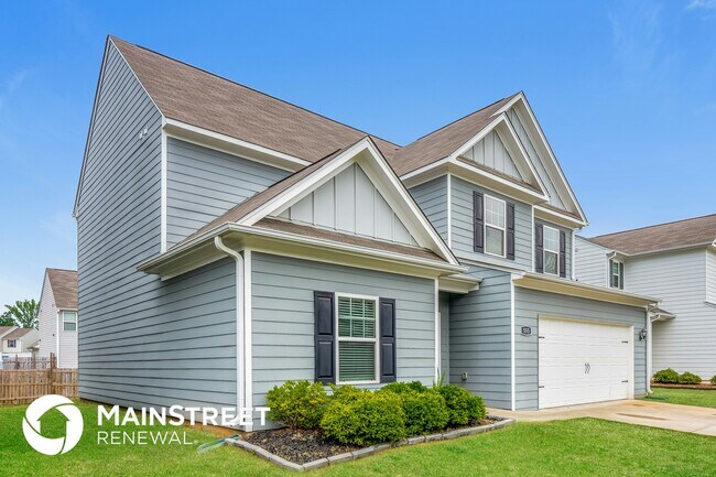 Building Photo - 555 Clover Cir