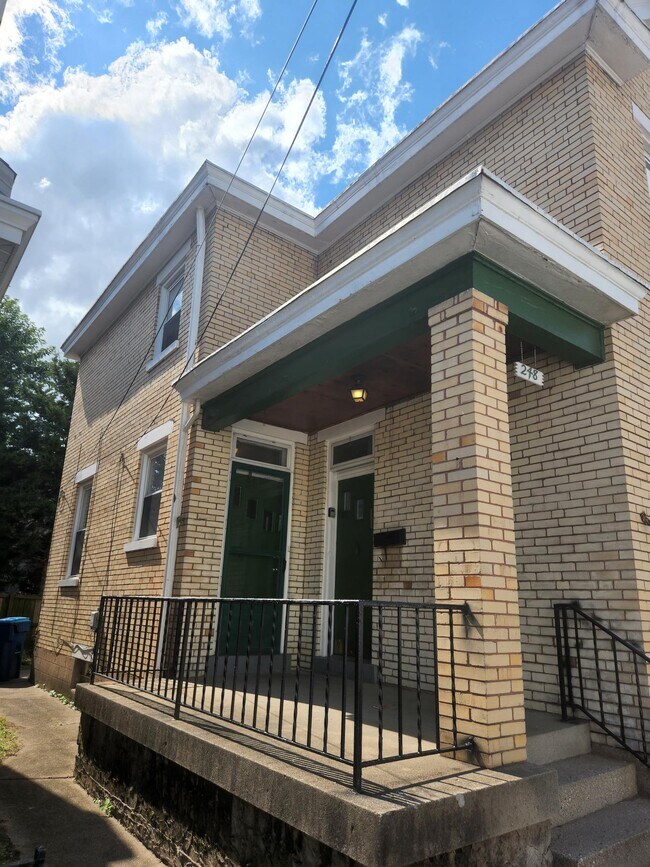 Foto del edificio - 248 Lafayette Ave