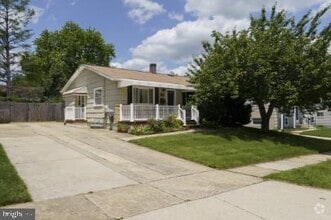 Building Photo - 6106 Chesworth Rd