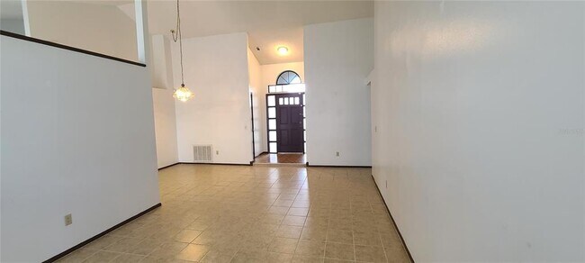 Building Photo - 2684 Debany Rd