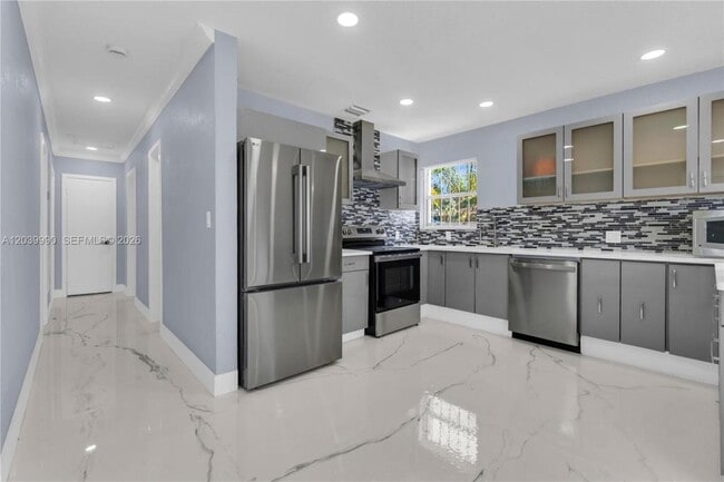 Photo - 1010 NW 196th St House