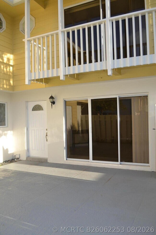 Foto del edificio - 176 Seabreeze Cir