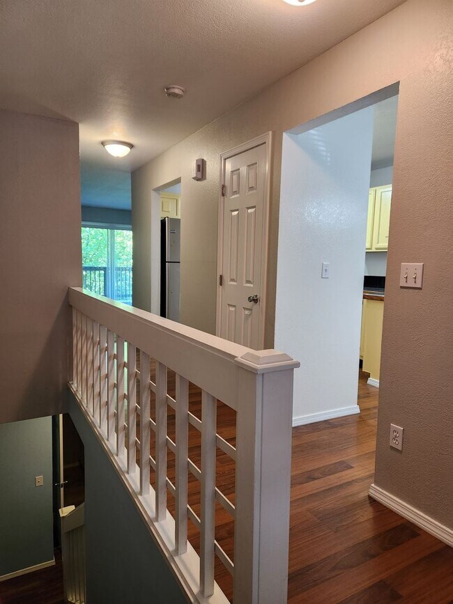 Foto del edificio - 500 National Ave N