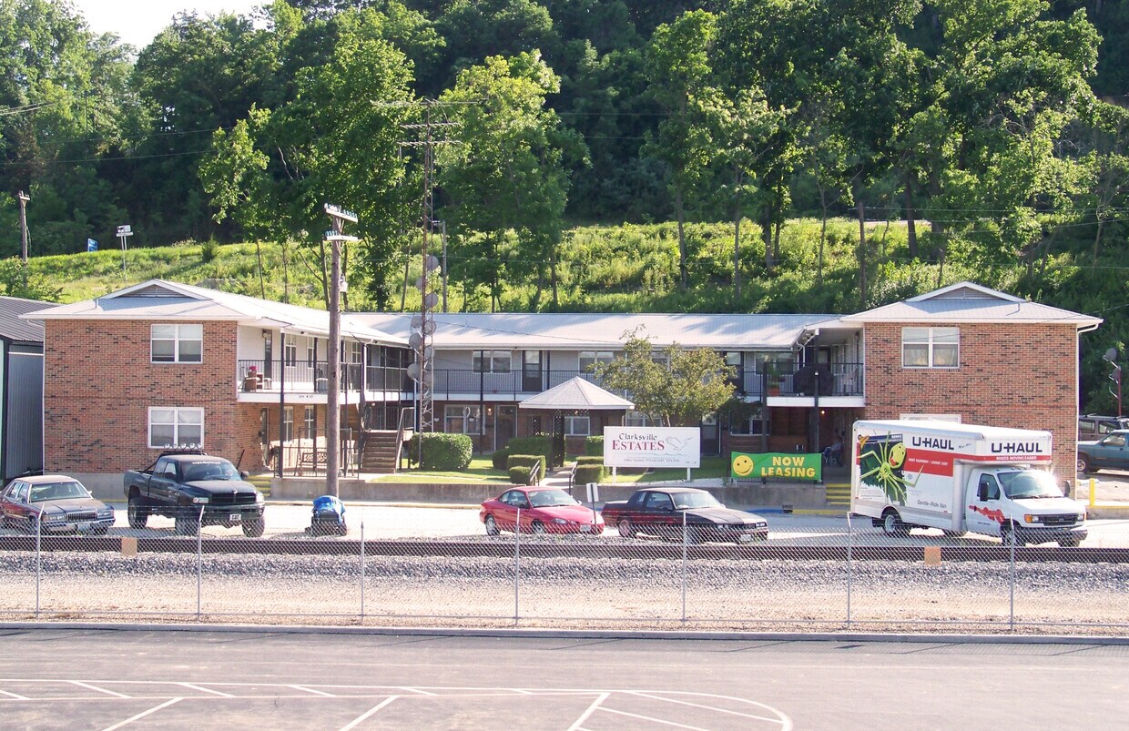 Vista desde el este - Clarksville Estates