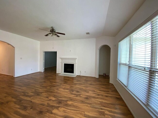 Building Photo - 20342 Little Wing Dr