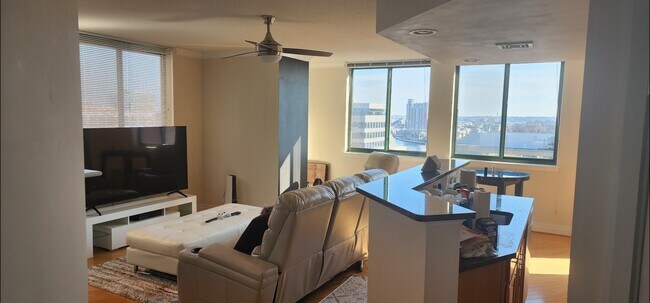 Foto del edificio - 414 Water St