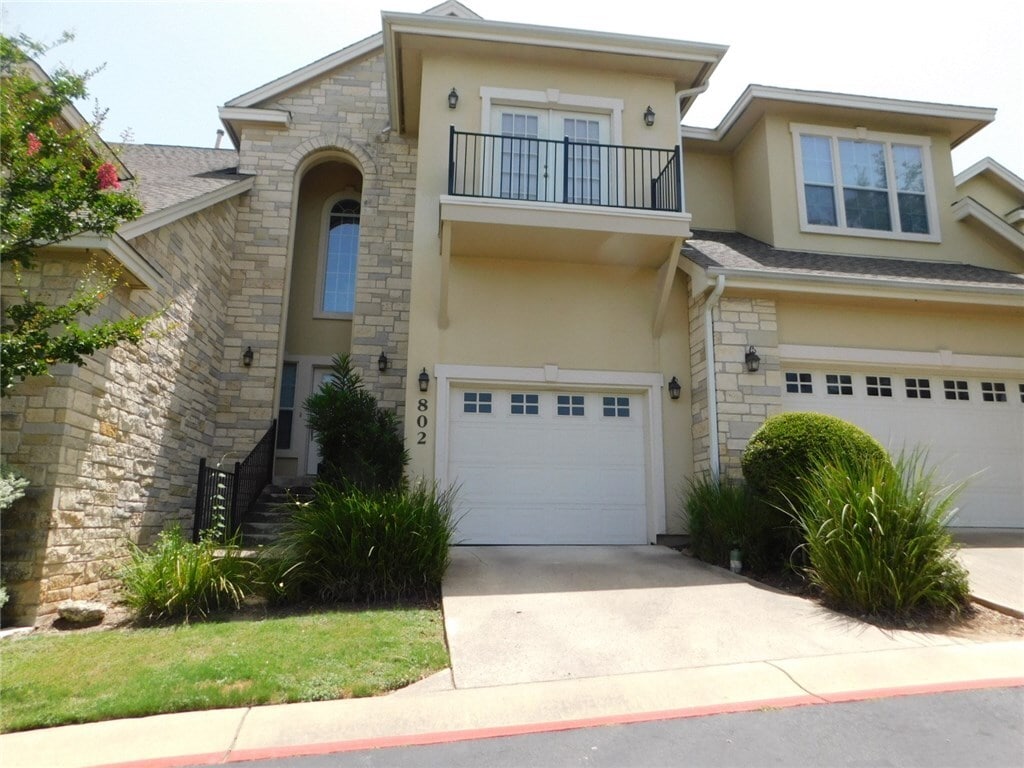 10300 Morado Cove Unit 802, Austin, TX 78759 Condo for Rent in Austin