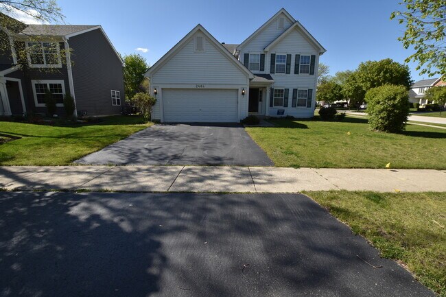 Building Photo - 2464 Blue Spruce Ln