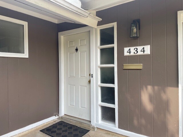 Foto principal - 434 Columbia Cir