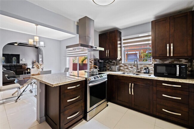 Foto del edificio - 37 NW 47th Terrace