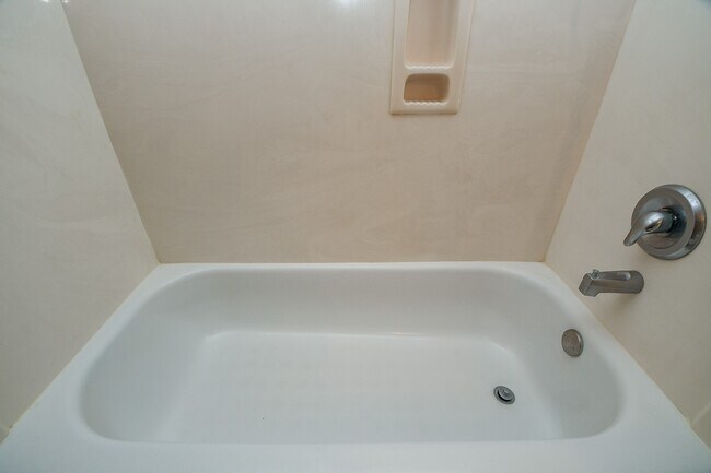 Foto del edificio - 7218 Fox Hall Ln