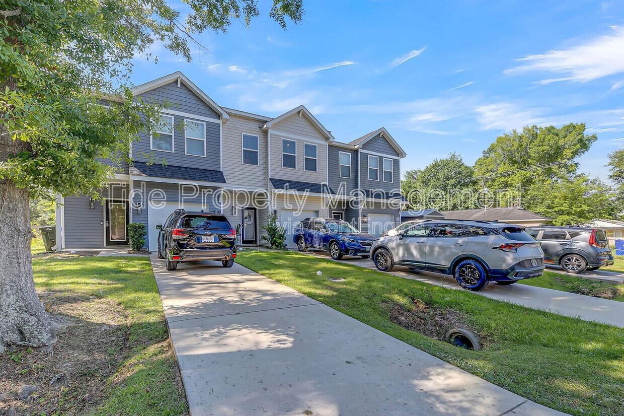 Foto principal - 1549 Evergreen St