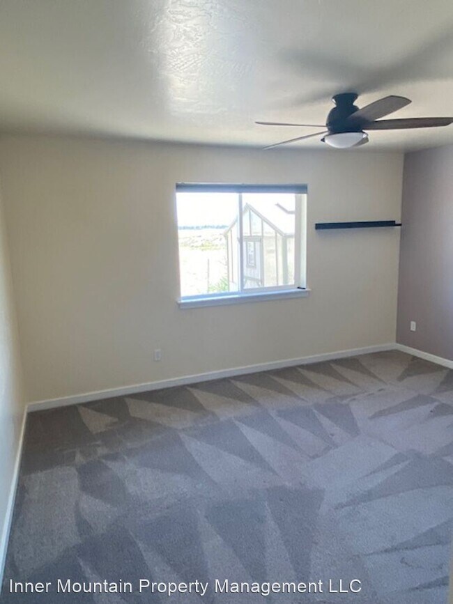 Foto del edificio - 4 br, 2 bath House - 26169 Willard Rd