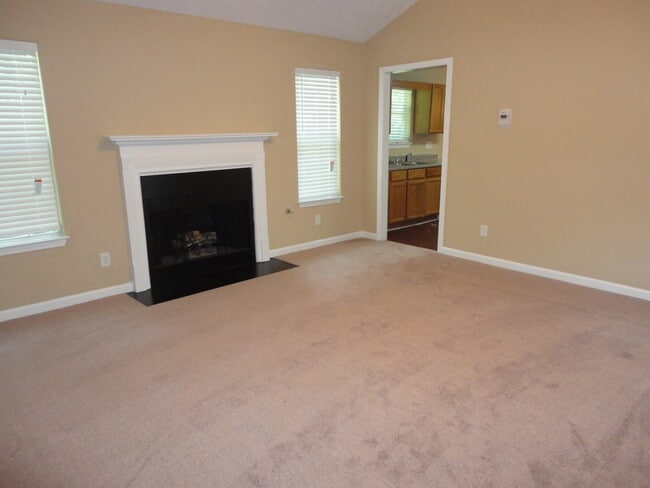 Building Photo - 7023 Hillcrest Chase Ln