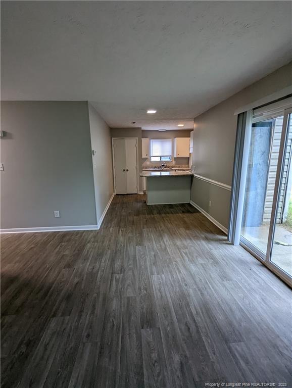 Foto del edificio - 835 Applewood Ln