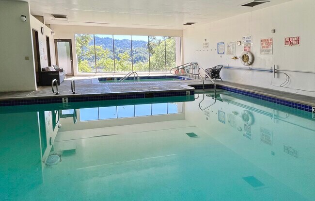 Foto del edificio - 565 Via Casitas