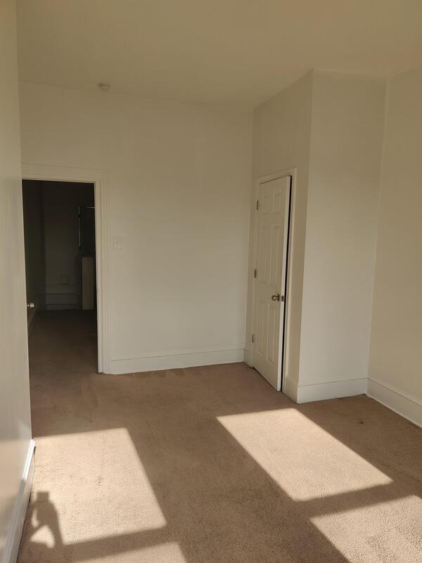 Foto del edificio - 2220 W Cumberland St