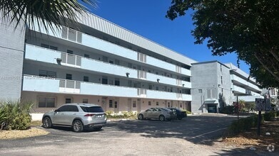 Building Photo - 3725 NE 169th St